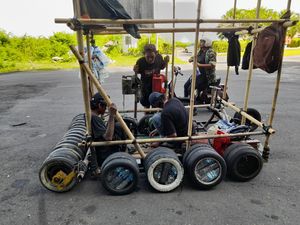 Sisi Lain VWD 2022: Komunitas Vespa Ekstrem Pantang Ucap Minta Uang