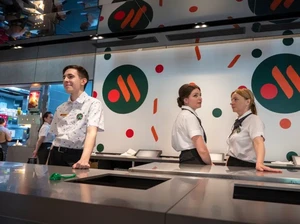 McDonalds Rusia Buka Kembali dengan Nama dan Logo Baru, Ini 4 Faktanya!
