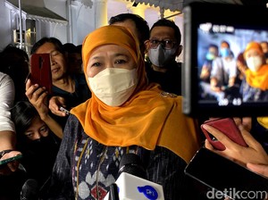 Gubernur Khofifah ke Gedung Pakuan Bertakziah ke Ridwan Kamil