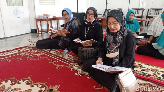 Nani di Gedung Pakuan.