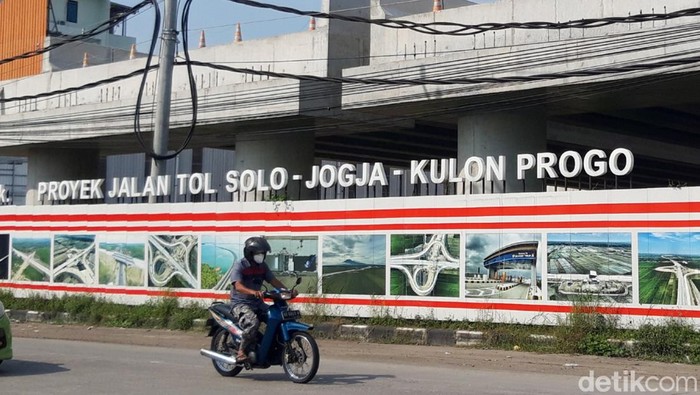 Pembangunan jalan Tol Jogja-Solo di Boyolali.