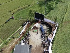 Terpopuler: Potret Udara Makam Eril, Anak Ridwan Kamil