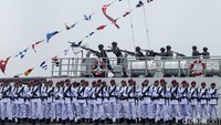 Para pasukan TNI AL menghadiri gelaran pelantikan Pangkoarmada RI yang digelar di Komplek Satuan Kapal Koarmada I, Tanjung Priok, Senin (13/6/2022).