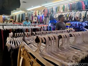 Menguak Asal Usul Kata Thrifting