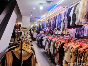 Thrifting: Awalnya Donasi, Kok Jadi Industri?