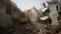Pemberitahuan pembongkaran menyebutkan bahwa rumah itu dibangun secara ilegal. Sementara itu, tempat tinggal milik dua orang lain yang diduga melempar batu usai salat Jumat pada pekan lalu di negara bagian itu, juga dihancurkan.