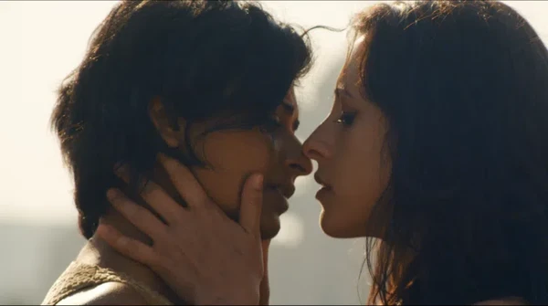 Yalangoch flip-floplar Rus porno sikish