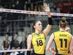 Potret Baru Zehra Gunes, Pemain Voli Turki yang Pikat Netizen