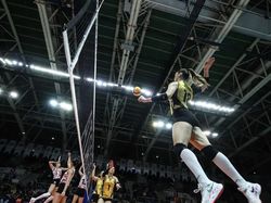 Potret Baru Zehra Gunes, Pemain Voli Turki yang Pikat Netizen