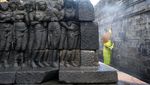 Bersih-bersih, Relief Candi Borobudur Disemprot Air Kencang