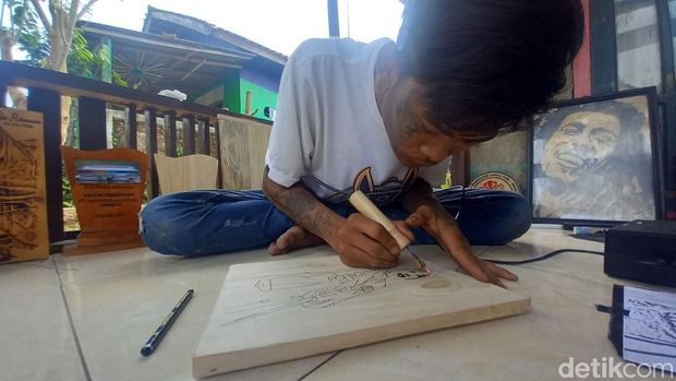 Asep Setiawan.