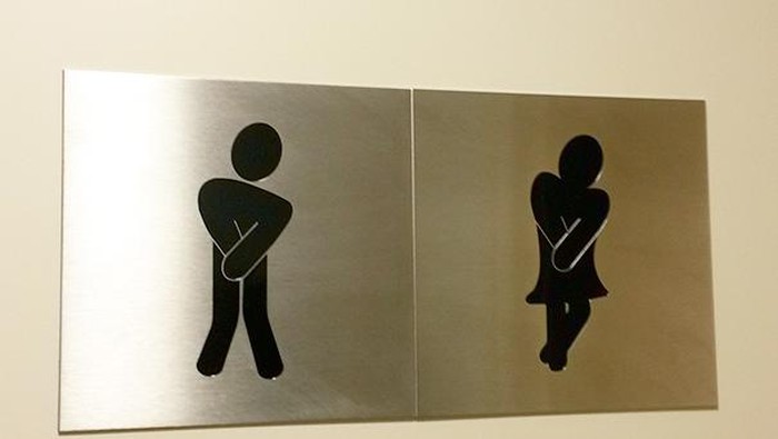 fotoinet Tak Monoton, Ini Tanda Pembeda Toilet Pria dan Wanita