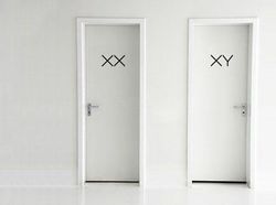 Tanda Toilet Pria dan Wanita yang Bikin Ngakak