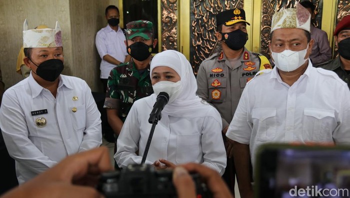 Gubernur Khofifah