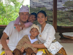 Tak Tahu Suaminya Bangsawan Ubud, Happy Salma: Dia Tak Seperti Pangeran