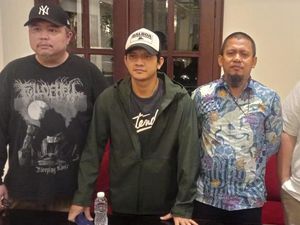 Usai Jalani Pemeriksaan, Iko Uwais Ucap Alhamdulillah