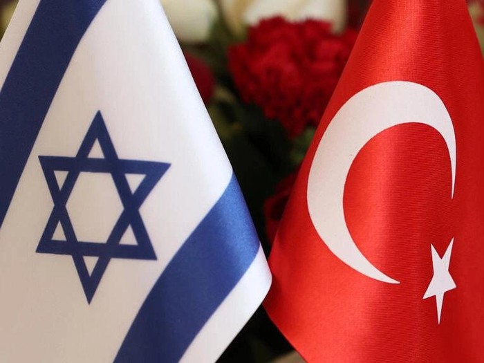 Ilustrasi bendera Israel dan Turki (dok. JACK GUEZ AFP/File)