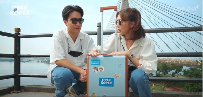 Isyana dan Mako