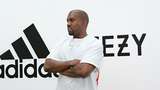 Kanye West Ngomel Lagi di Medsos, Tuduh Adidas Plagiat Desain Sandal Yeezy