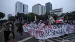 Kecam Mahalnya Minyak Goreng, Sejumlah Pendemo Diamankan