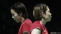 Chen Qing Chen/Jia Yi Fan akhirnya memenangi pertandingan setelah merebut set ketiga dengan skor 23/21.