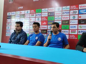 Teguh Siap Gantikan Maringa di Bawah Mistar Gawang Arema