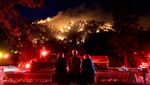 Saat Kebakaran Hutan di California Jadi Tontonan Warga