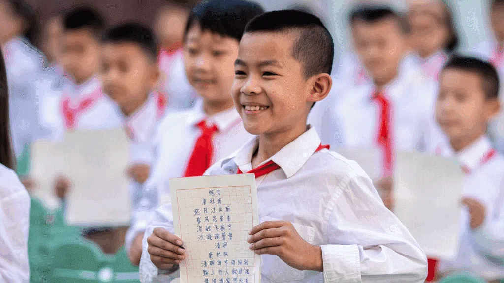 Wajah-wajah Semringah Peserta Lomba Kaligrafi di China