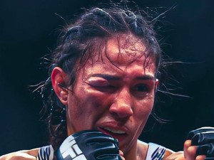 Foto Wajah Babak Belur Petarung Wanita UFC, Sampai Tak Dikenali