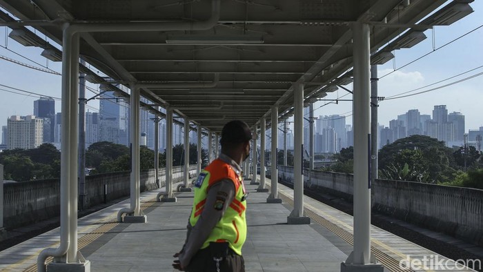 Terkini! Foto-foto Stasiun Matraman yang Bakal Beroperasi KAI Commuter bersama Direktorat Jenderal Perkeretaapian Kementerian Perhubungan dan PT KAI Daop 1 akan segera mengoperasikan Stasiun Matraman.