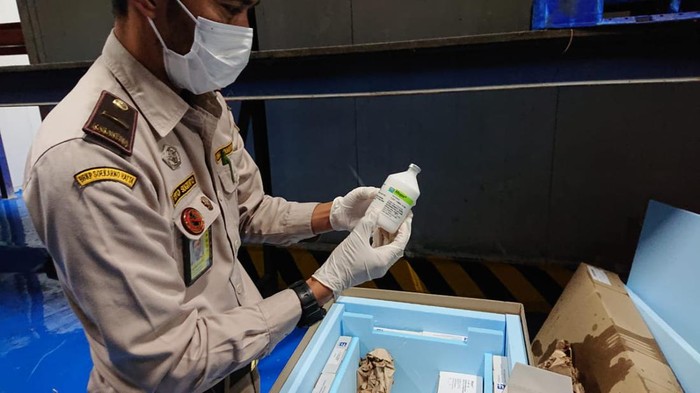 Vaksin PMK Ternak dikirim dari Prancis tiba di Indonesia