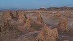 Lansekap Purnama Stroberi dari Gurun Mojave AS, Mengagumkan!
