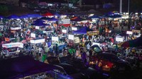 Para warga langsung memanfaatkan momen untuk kembali beraktivitas pascapandemi mereda.