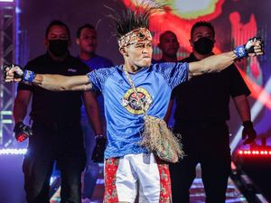 Adrian Mattheis Siap Bangkit, Mau Tarung Lagi dengan Alex Silva
