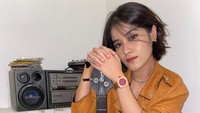 Ashira Zamita melepas image bintang cilik dan juga remaja dan kini telah jadi perempuan dewasa. (dok. Instagram @ashirazamita) 