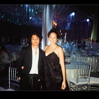 Gaya pacaran Bastian dan adik Putri Marino itu menjadi pro dan kontra. Tidak sedikit netizen yang menghujat karena dinilai terlalu vulgar. Foto: dok. Instagram/@bastiansteel