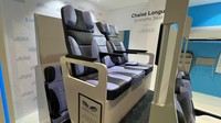 Alejandro Nunez Vicente memiliki desain kursi pesawat yang unik. Desainnya bahkan masuk nominasi Crystal Cabin Awards 2021. (Francesca Street/CNN)