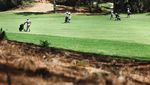 Diterpa Kekeringan, Lapangan Golf di AS Jadi Acak-acakan
