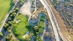 Diterpa Kekeringan, Lapangan Golf di AS Jadi Acak-acakan