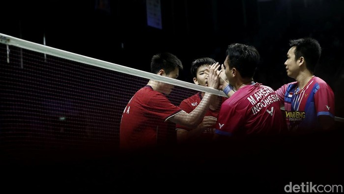 Kalah dari China, The Daddies Tersingkir dari Indonesia Open 2022 Ganda putra Indonesia Mohammad Ahsan/Hendra Setiawan tumbang dari wakil China di babak pertama Indonesia Open 2022. The Daddies kalah dengan skor 17-21, 22-24.