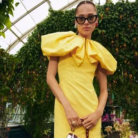 Oscar De La Renta merilis koleksi busana Resort 2023 di New York Botanical Garden, Amerika Serikat.Foto: dok. Oscar De La Renta.