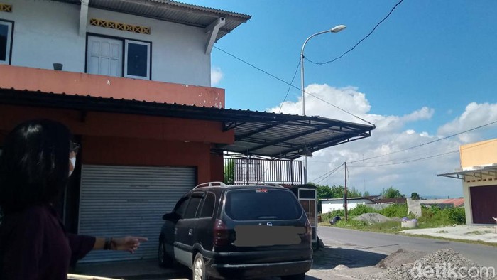 Lokasi pecah kaca mobil di Bugisan, Kecamatan Prambanan, Rabu (15/6/2022).