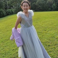 Dari pernikahan bersama mantan suaminya, Zack Lee, Nafa Urbach dikaruniai seorang putri cantik bernama Mikhaela Lee Jowono. Kini sang putri sudah beranjak dewasa dan terlihat semakin mempesona. Foto: Instagram/@nafaurbach