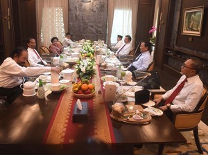 Menu Makan Siang Jokowi-Ketum Parpol di Istana, Ada Dendeng Batokok