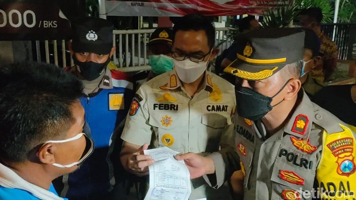 Pengawasan perbatasan surabaya cegah wabah PMK