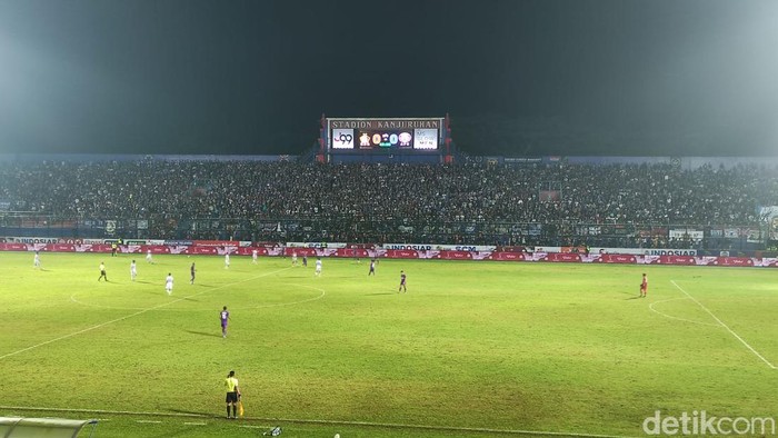 Persik vs Arema FC