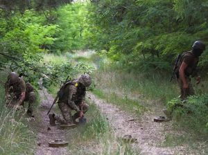 Momen Mencekam Tentara Ukraina Diserang di Hutan