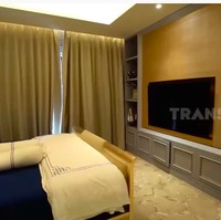 Area kamar utama yang tampak cozy dengan karpet yang tebal. (Foto: YouTube/Trans7 Official)