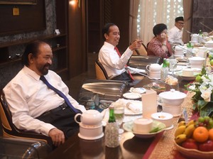 Reshuffle Jenius Jokowi Menurut Rocky Gerung