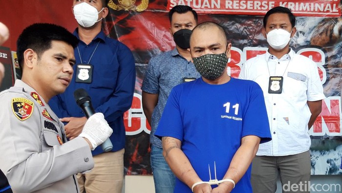 Tersangka spesialis pencuri mobil pikap, Abdul Holiq, ditahan di Mapolres Boyolali, Rabu (15/6/2022).